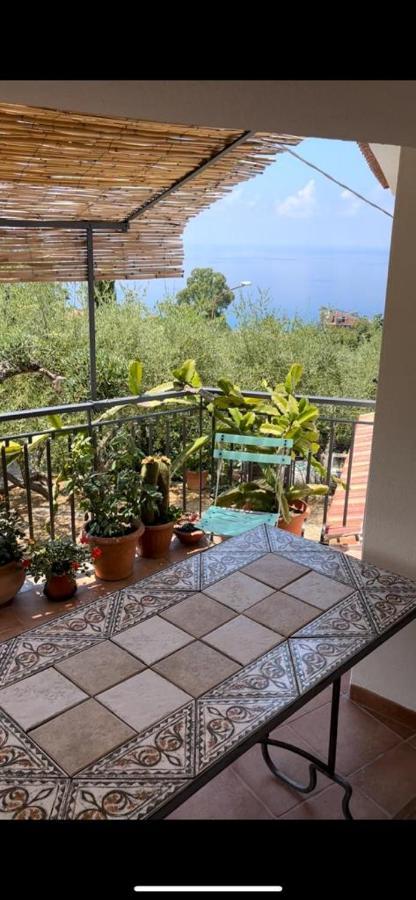La Casa Di Tata Capo dʼOrlando Extérieur photo